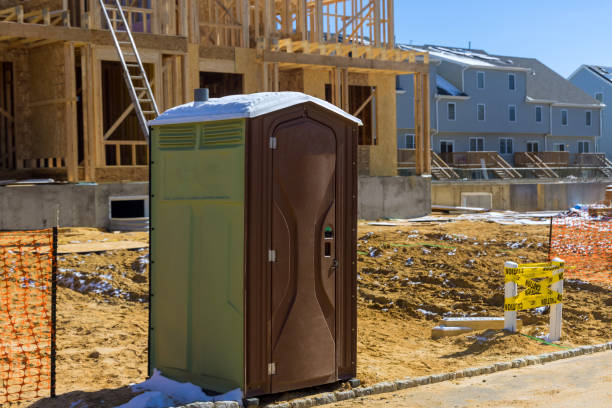 Portable Toilet Options We Offer in Governors Clu, NC